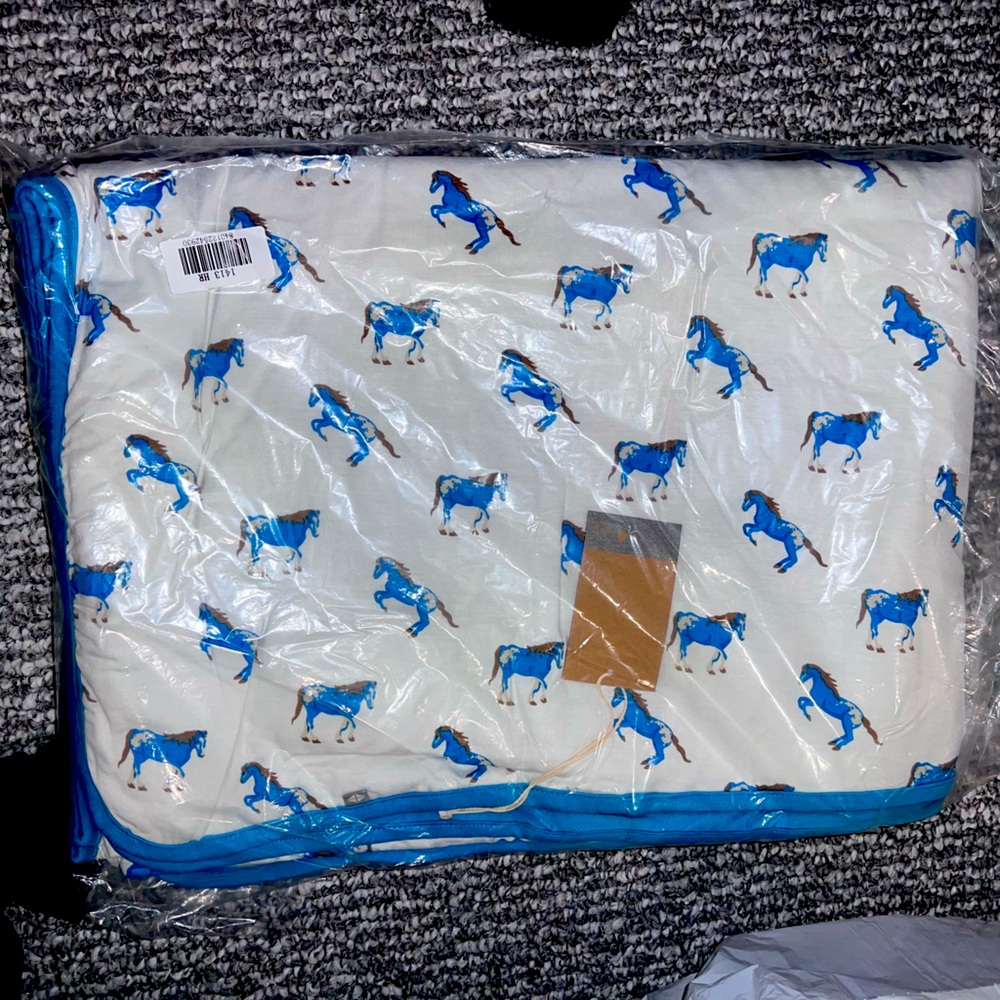 Kyte Baby Toddler blanket